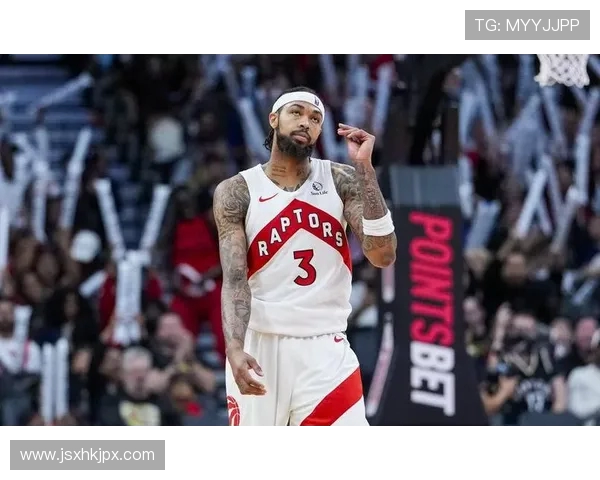 英格拉姆状态火热半场高效砍下18分三分精准全面展现全能表现